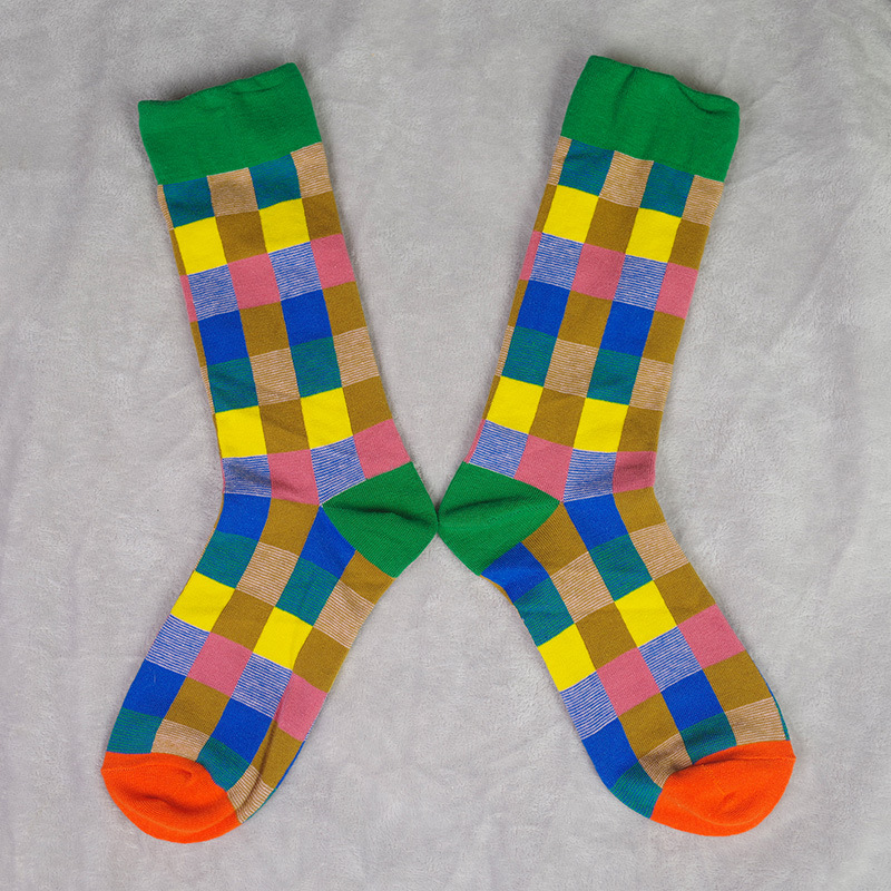 France Design 200-pin Small Head Personalized Fashion Plaid Cotton Tube Socks Autumn Winter Socks Male Female Couple Socks